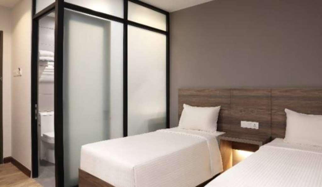Aces Hotel Kuala Lumpur Szoba fotó